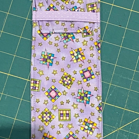 1 New Rotary Cutter Case Holder Pouch Travel Bag Handmade Sewing Themed Fabric - Picture 12 of 12